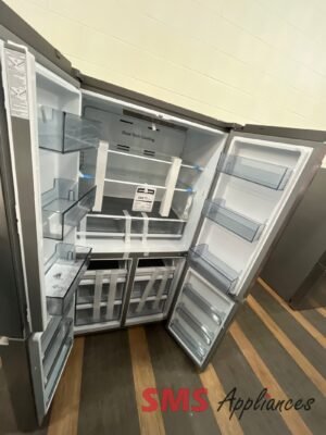 Open Box Fridges RQ22A4CSD Hisense - Image 2