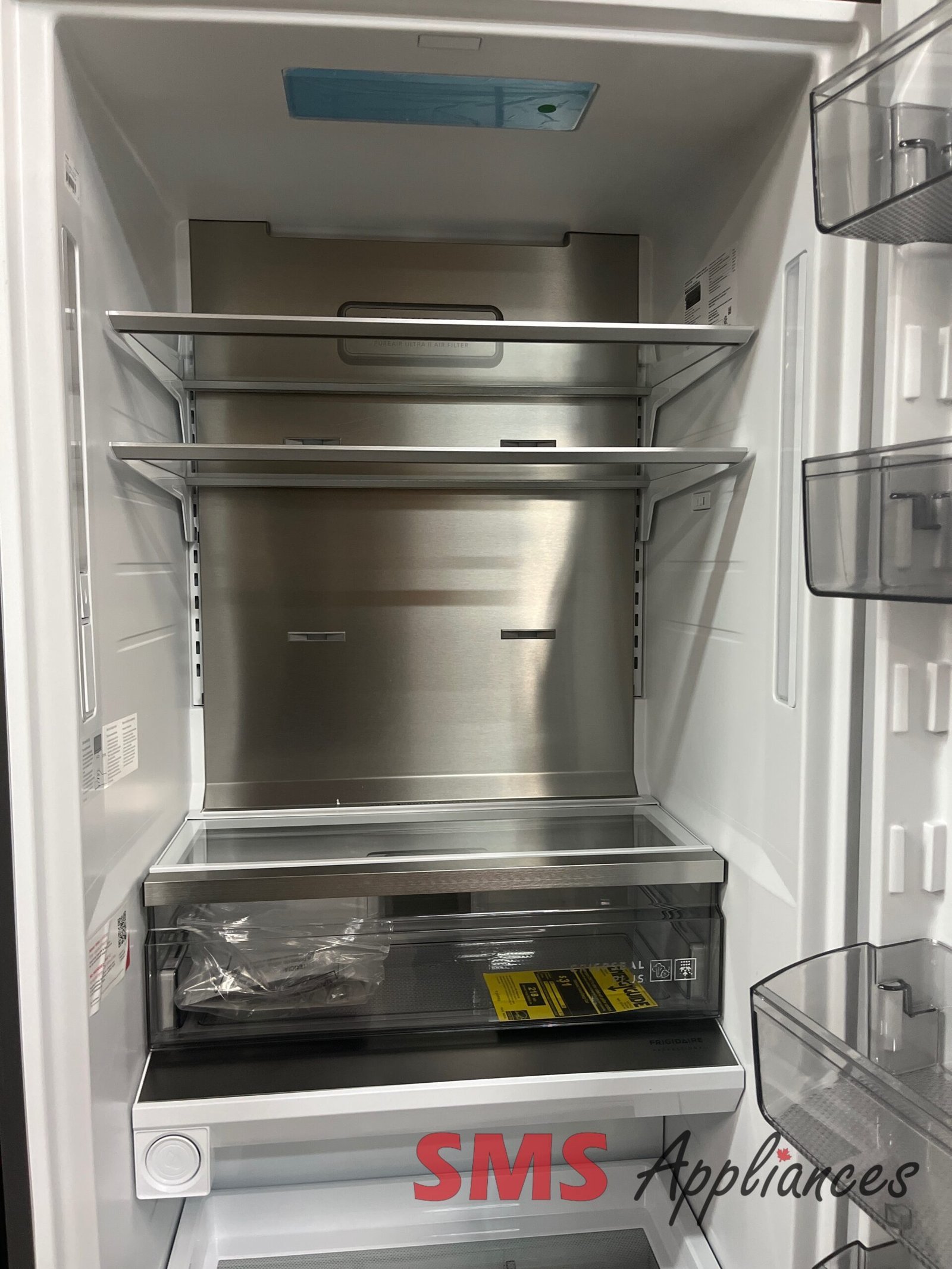 Open-Box-Fridges-FPRU19F8WFC-3-2-scaled-1.jpg Open Box Fridges FPRU19F8WFC Frigidaire - Image 3