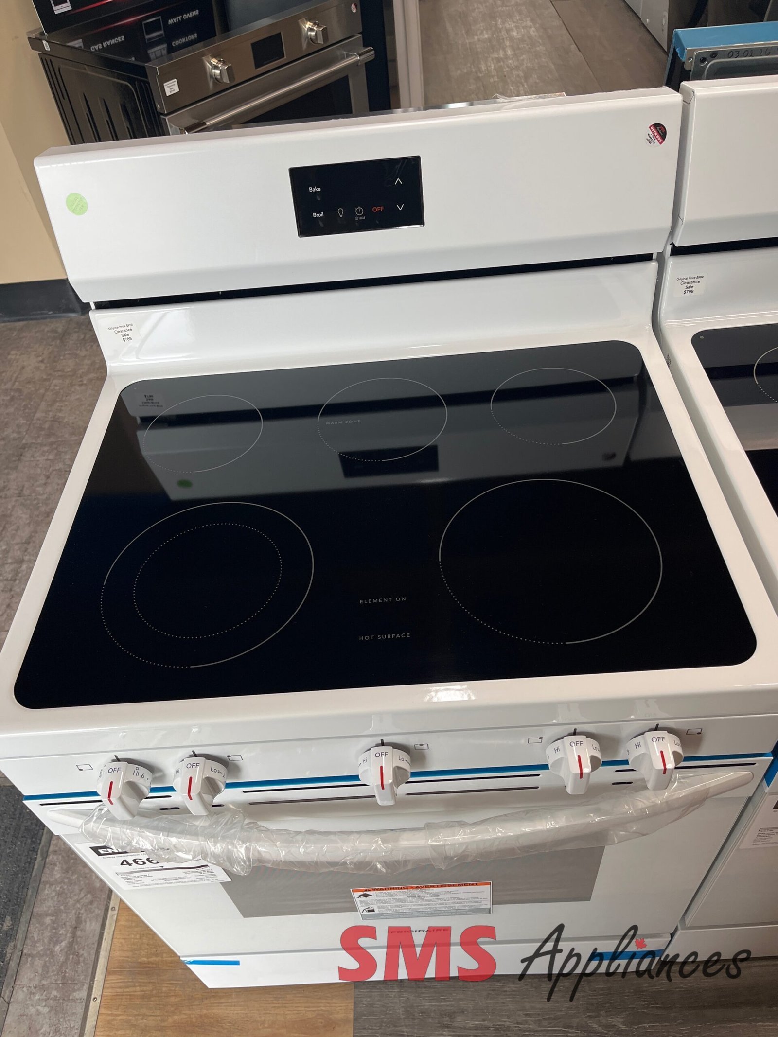 Open-Box-Stoves-Ranges-FCRE305CBWF-3-scaled-1.jpg Open Box Stoves / Ranges FCRE305CBWF Frigidaire - Image 3