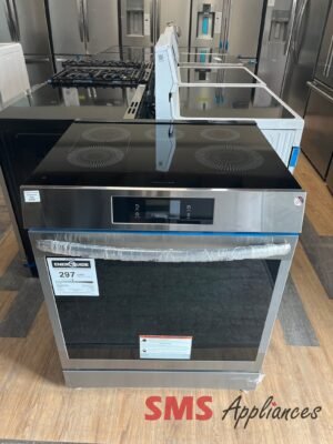 Open Box Stoves / Ranges GCFI306CBFF Frigidaire - Image 1