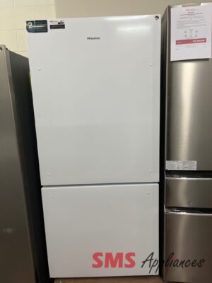 Open Box Fridges RB17A2CWE Hisense - Image 1