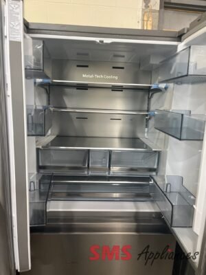 Open Box Fridges RF225C3CSEI Hisense - Image 2
