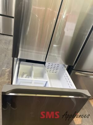 Open Box Fridges RF25C5551SR Samsung - Image 3